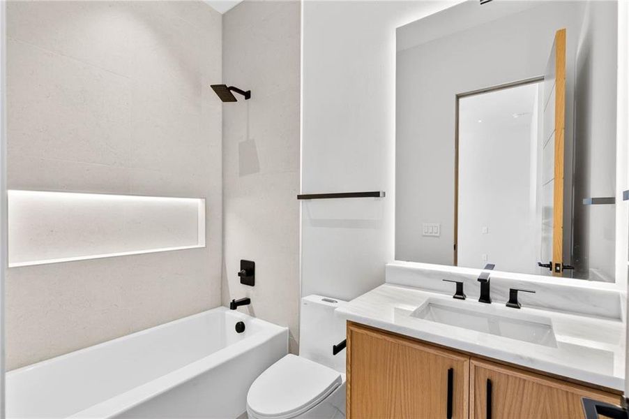 Furnished interior view inside a new home in , Alpharetta (Image 45).