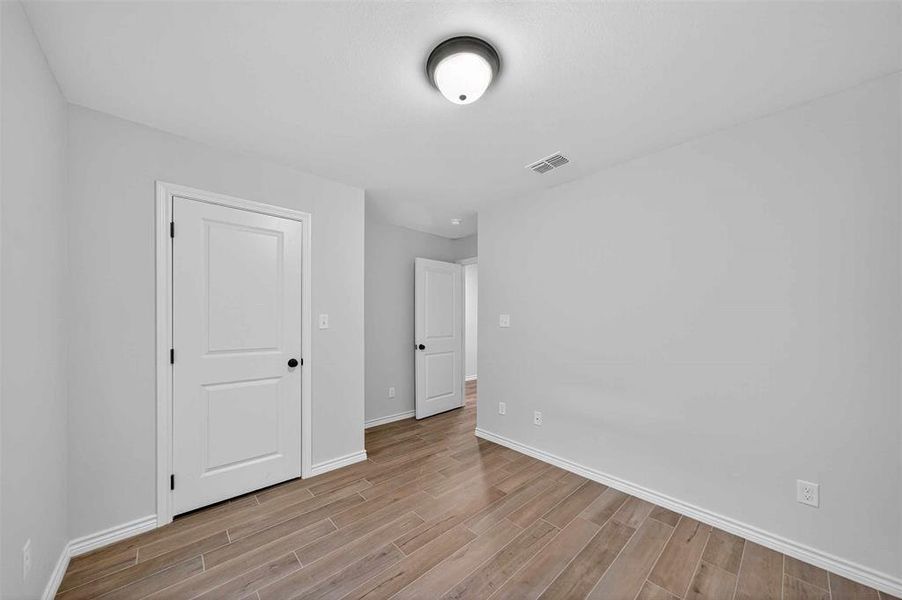 Spacious, unfurnished interior of a new home in , Tyler (Image 25).