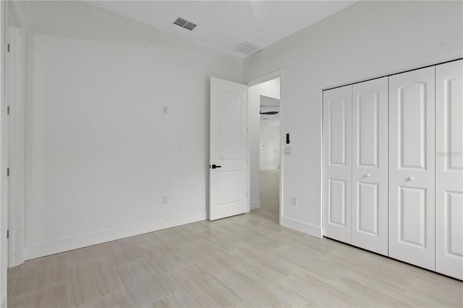 Spacious, unfurnished interior of a new home in , New Port Richey (Image 41).