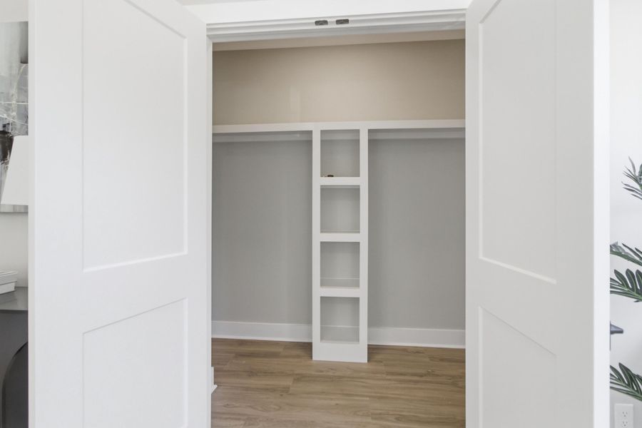 Spacious, unfurnished interior of a new home in , North Charleston (Image 22).