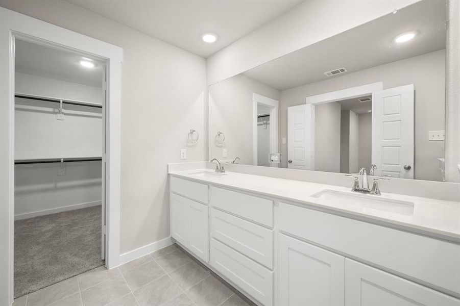 226 Wagon Spoke- Primary Suite-6