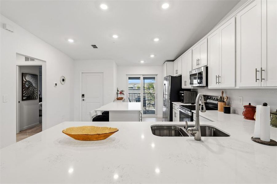 Furnished interior view inside a new home in , Venice (Image 17).