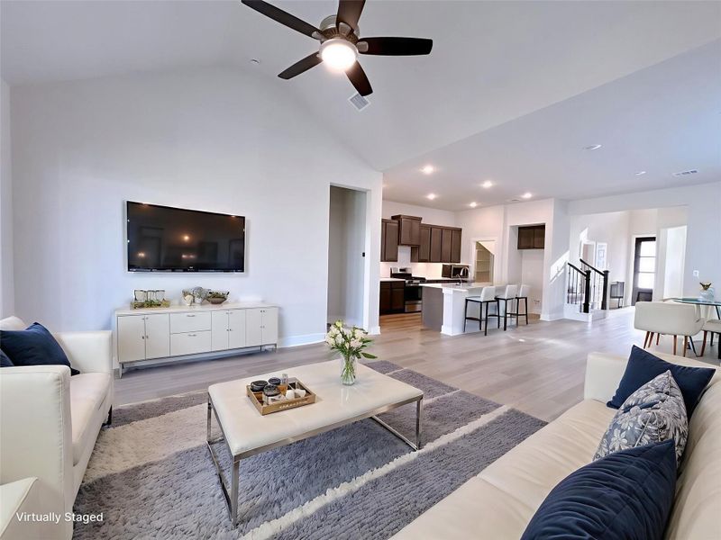 Furnished interior view inside a new home in Cross Creek Ranch 45′, Fulshear (Image 23).