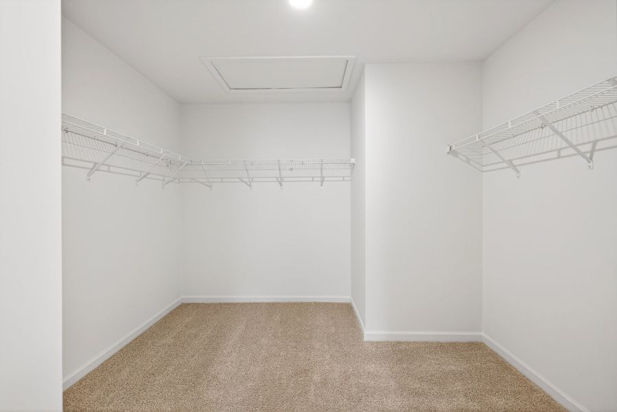 Spacious, unfurnished interior of a new home in Nathans Ridge, Lillington (Image 18).