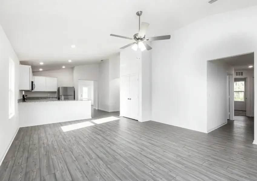 Representative unfurnished interior of a home built from the Hammock by LGI Homes in Marion Oaks, Ocala (Image 17).