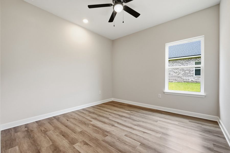 Spacious, unfurnished interior of a new home in Barton's Bend, Crestview (Image 26). Spacious, unfurnished interior of a new home in Barton's Bend, Crestview (Image 26).