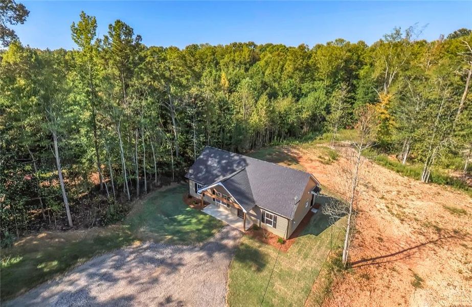 Image 34 of a home in .