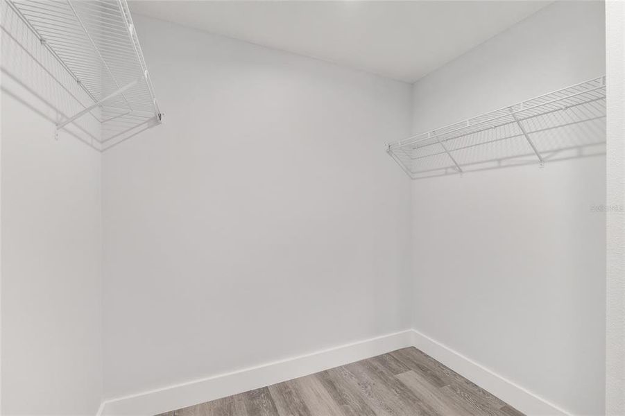 Spacious, unfurnished interior of a new home in , Ocala (Image 38).