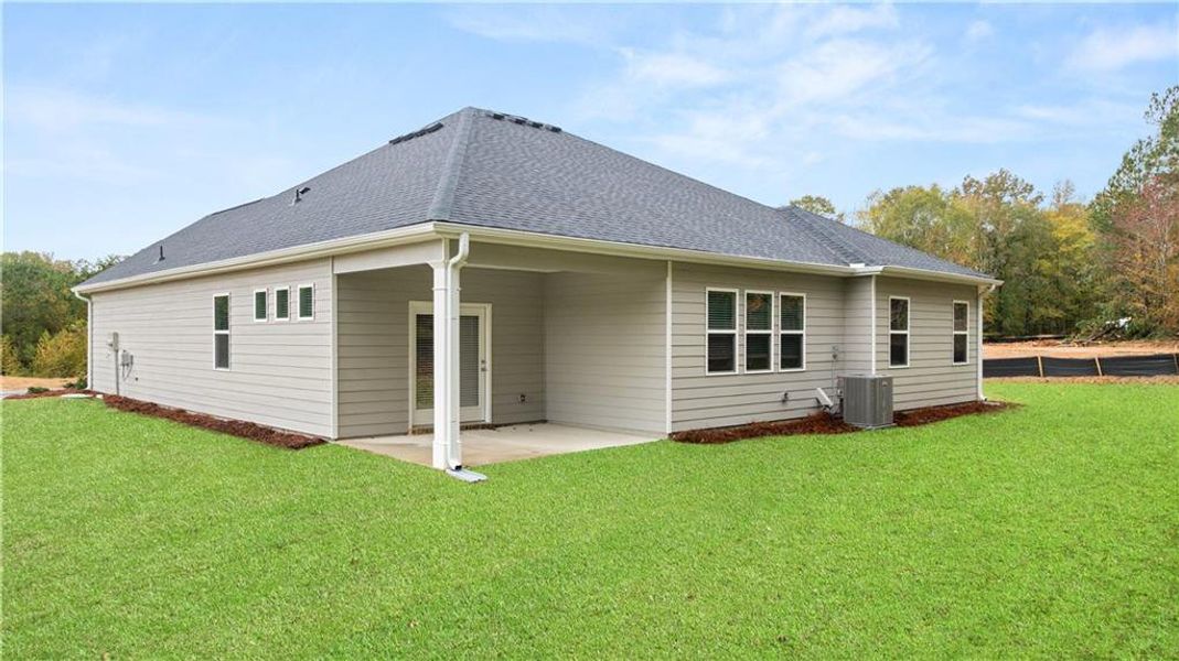 Exterior details and patio area of a home in Kingston Ranch at Lake Oconee, Buckhead (Image 3).