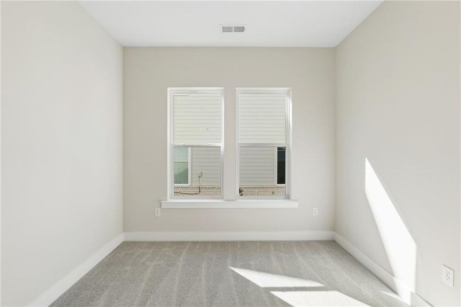Spacious, unfurnished interior of a new home in Settingdown Farms, Cumming (Image 14).