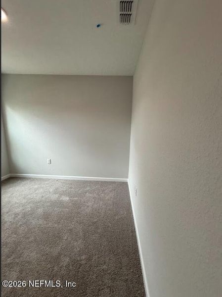 Spacious, unfurnished interior of a new home in , Jacksonville (Image 16).