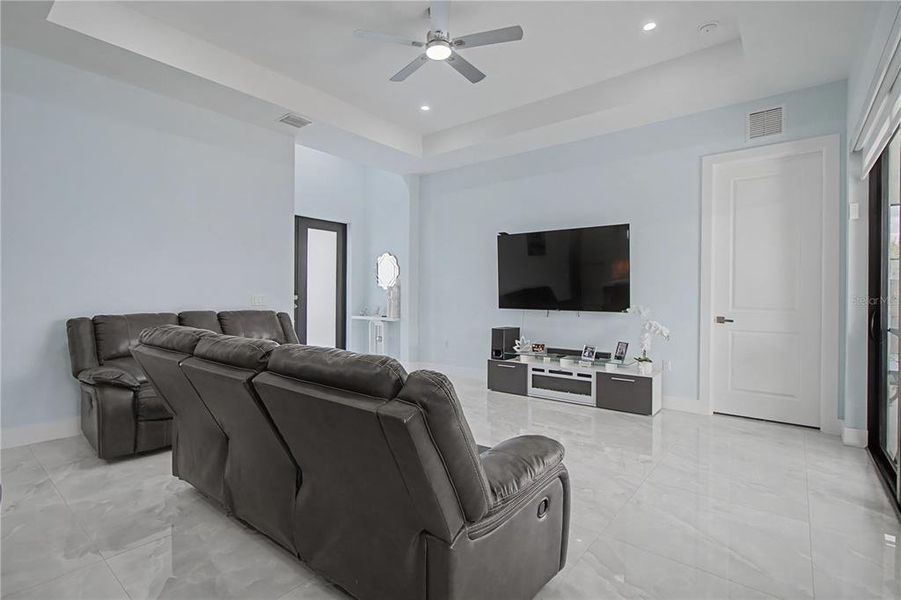 Furnished interior view inside a new home in , Lehigh Acres (Image 7).