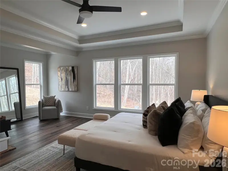 Furnished interior view inside a new home in , Dallas (Image 15).
