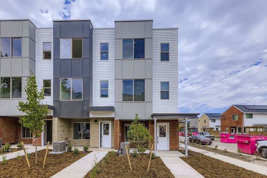 Arvada, CO New Home.  - Slide 5