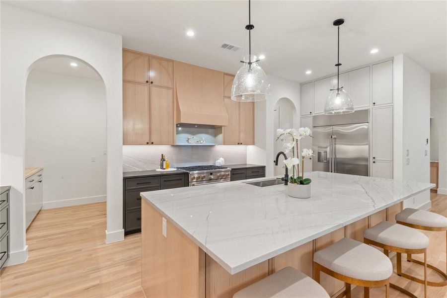 Furnished interior view inside a new home in , Dallas (Image 10).