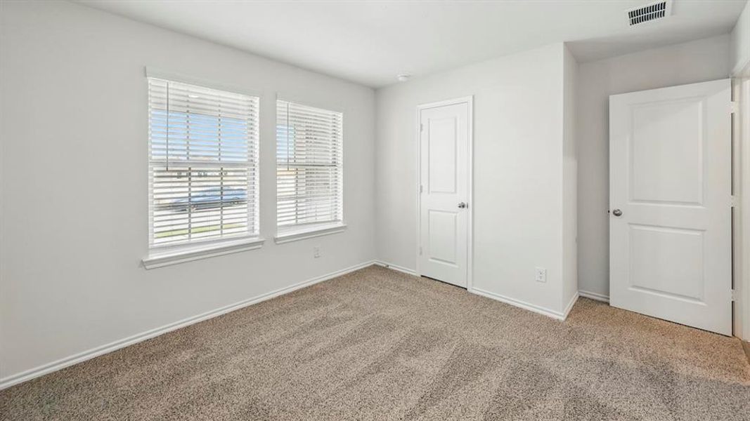 Spacious, unfurnished interior of a new home in Sanger Circle, Sanger (Image 19).