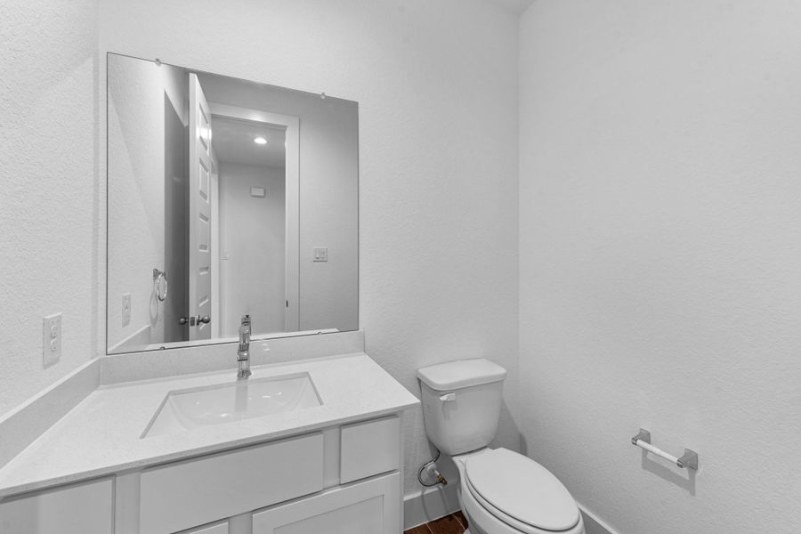 Furnished interior view inside a new home in Beacon Hill, Waller (Image 9).