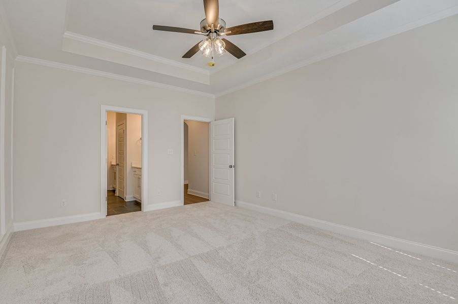 Spacious, unfurnished interior of a new home in The Sanctuary, Aiken (Image 28).
