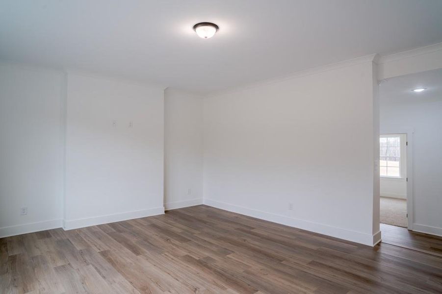 Spacious, unfurnished interior of a new home in Pinegate, Covington (Image 30).