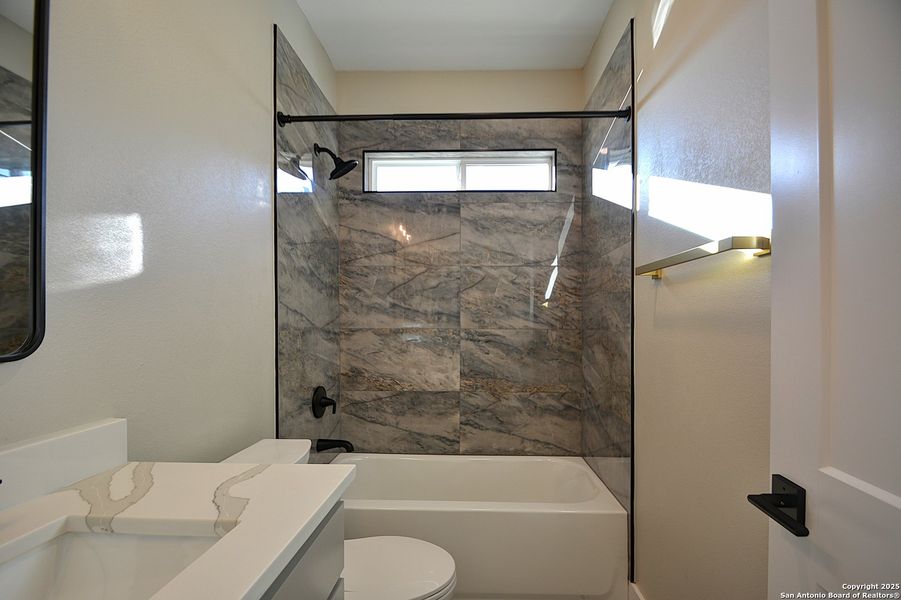 Image 37 of a home in .