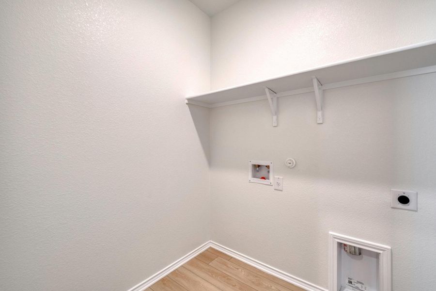 Spacious, unfurnished interior of a new home in Sonterra - Cool Water, Jarrell (Image 25). Spacious, unfurnished interior of a new home in Sonterra - Cool Water, Jarrell (Image 25).