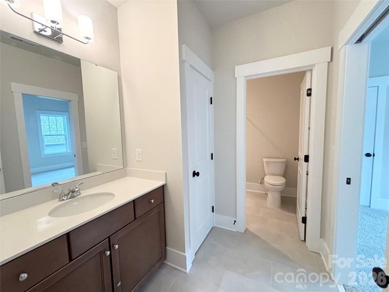 Furnished interior view inside a new home in Cumberland, Concord (Image 5).