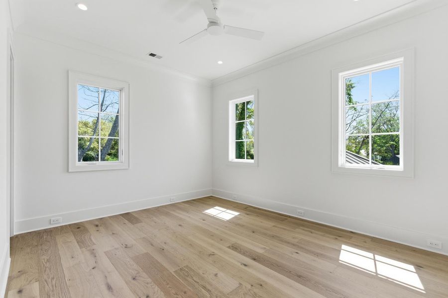 Spacious, unfurnished interior of a new home in , Mount Pleasant (Image 25).