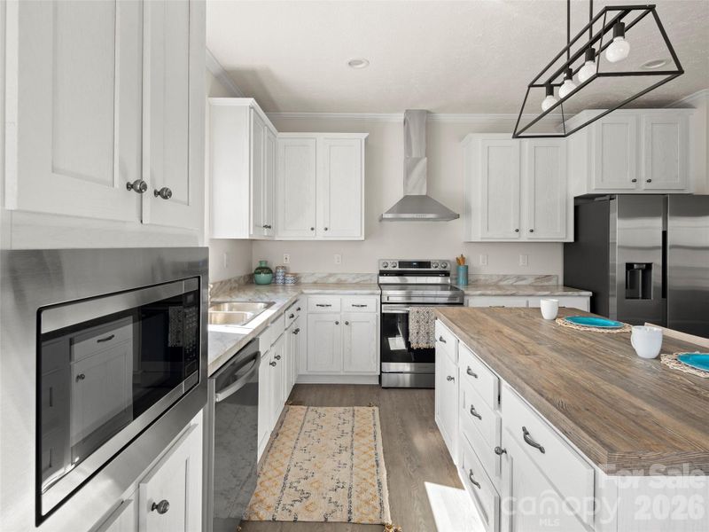 Furnished interior view inside a new home in , Hendersonville (Image 9).