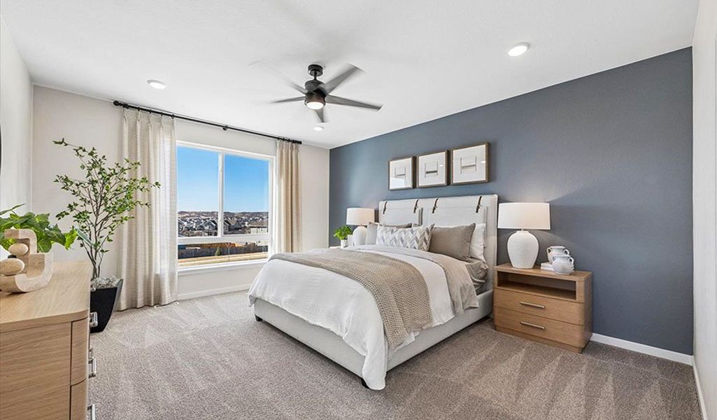 Navy3-1-DuosLookingGlass Bedroom
