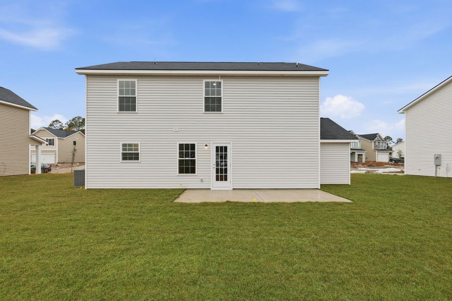 Representative exterior details of a home built from the The Pamona by RTS Homes in Lakeside at Fifteen West, Hinesville (Image 3).