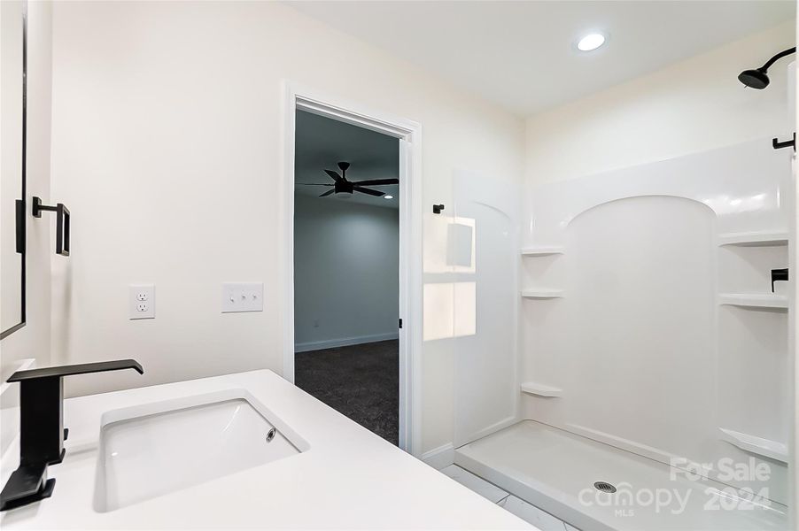 Primary Suite Bath