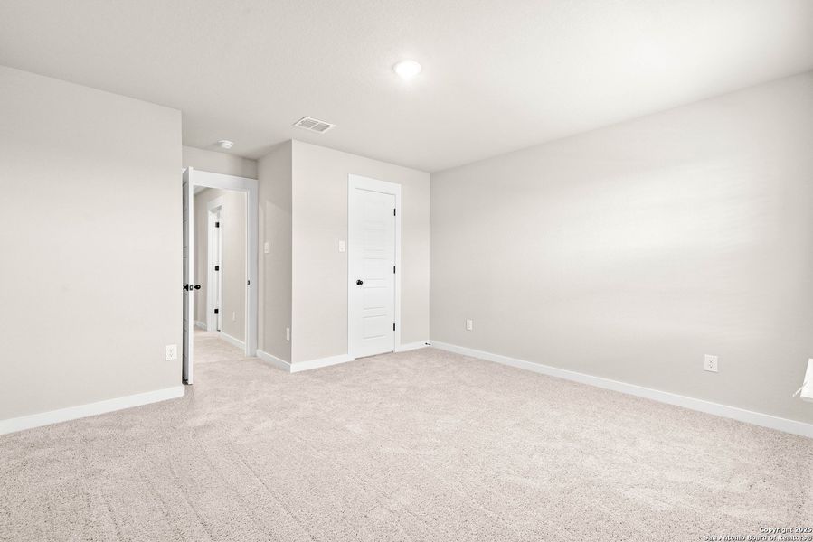 Spacious, unfurnished interior of a new home in Morgan Meadows, San Antonio (Image 10). Spacious, unfurnished interior of a new home in Morgan Meadows, San Antonio (Image 10).