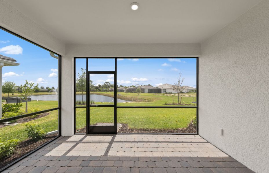 Exterior details and patio area of a home in Del Webb Oak Creek, North Fort Myers (Image 3).