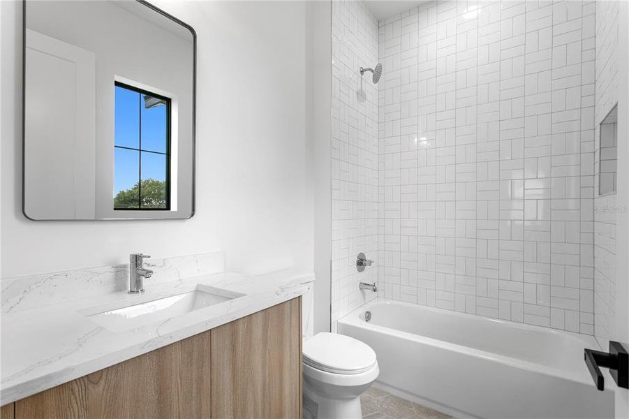 Furnished interior view inside a new home in , Tampa (Image 46).