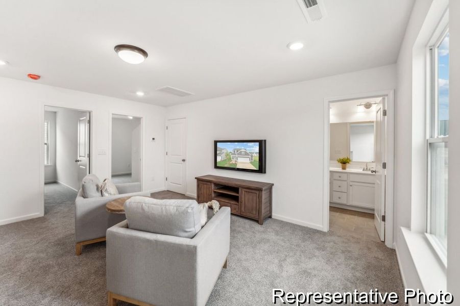 Furnished interior view inside a new home in Edgewater - Cottage Greens, Lancaster (Image 20).