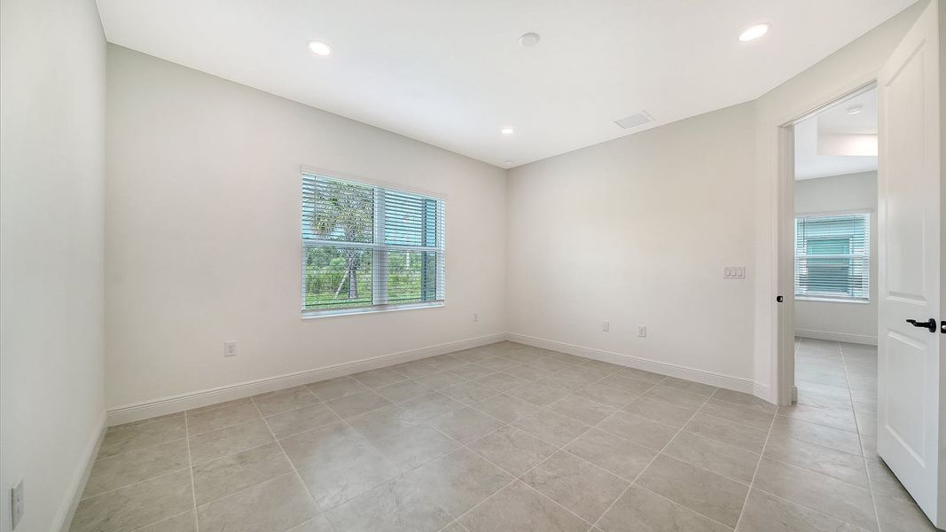 Spacious, unfurnished interior of a new home in Windward Real Estate and Homes for Sale in Sarasota, FL - Neal Communities, Lakewood Ranch (Image 27).