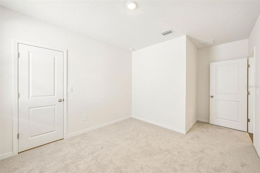 Spacious, unfurnished interior of a new home in Pine Ridge Meadows, Hudson (Image 47).