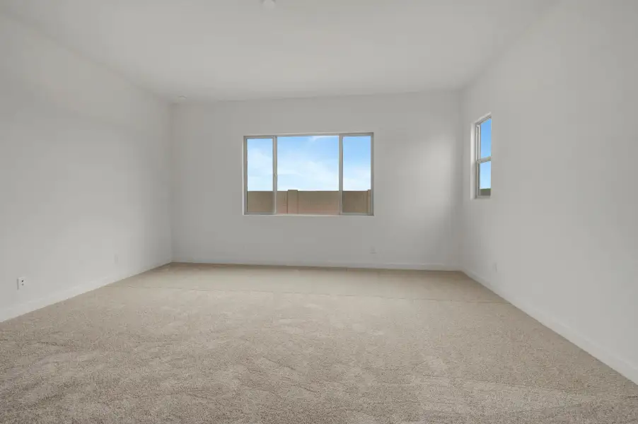 Spacious, unfurnished interior of a new home in Soleo, San Tan Valley (Image 40).