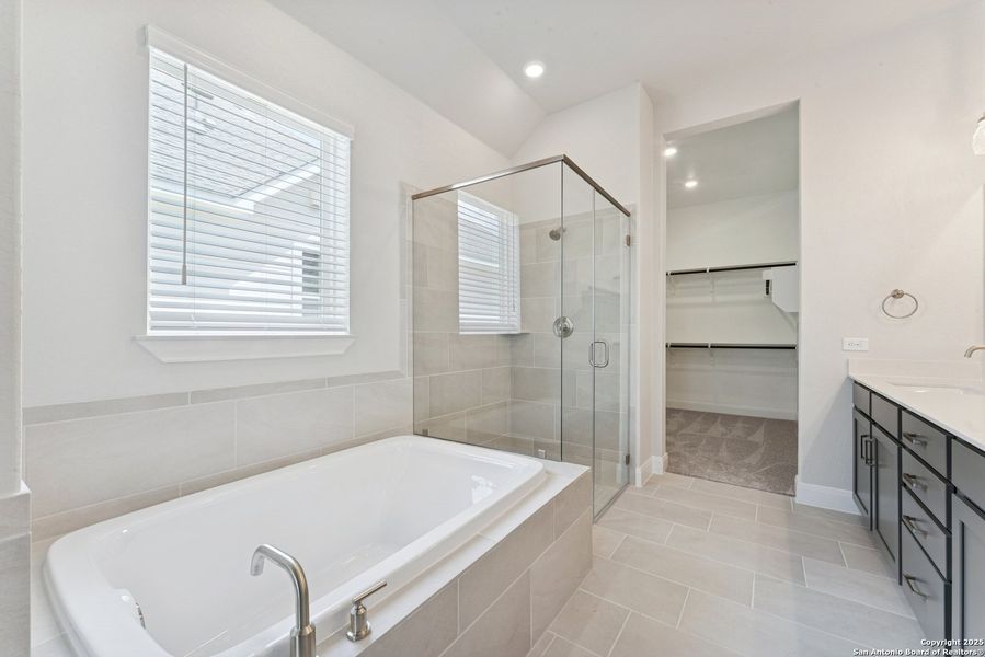 Furnished interior view inside a new home in The Crossvine 45’, Schertz (Image 7).