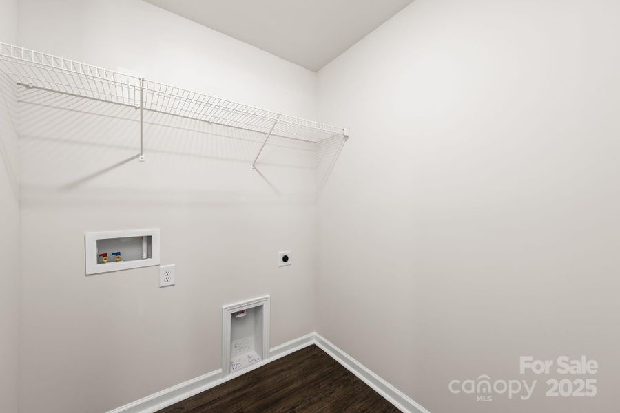 Spacious, unfurnished interior of a new home in , Charlotte (Image 23).