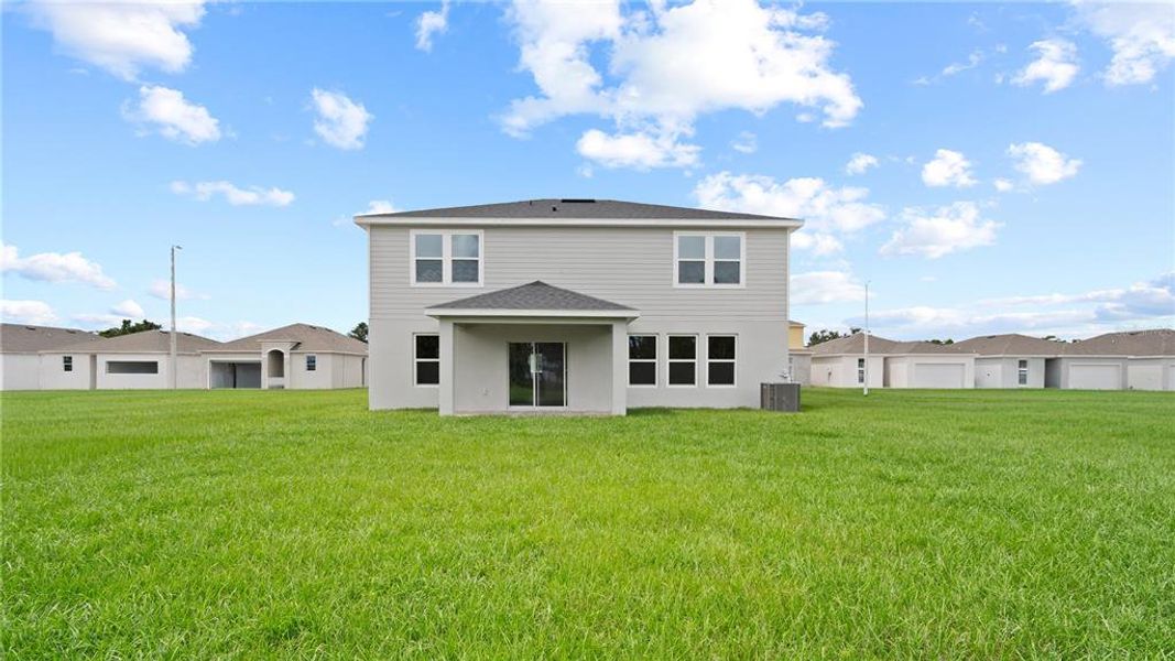 Image 45 of a home in Willowbrook North.