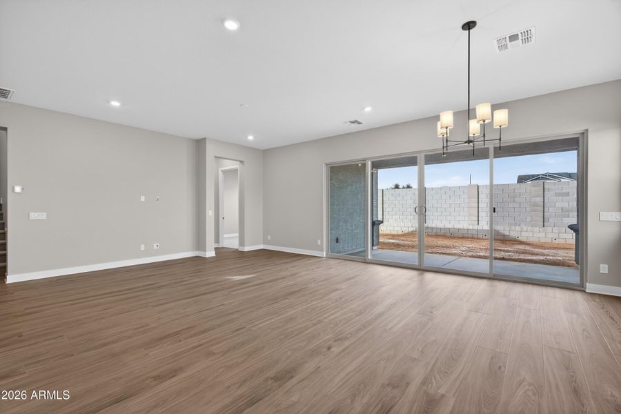 6) DINING TO GREAT ROOM