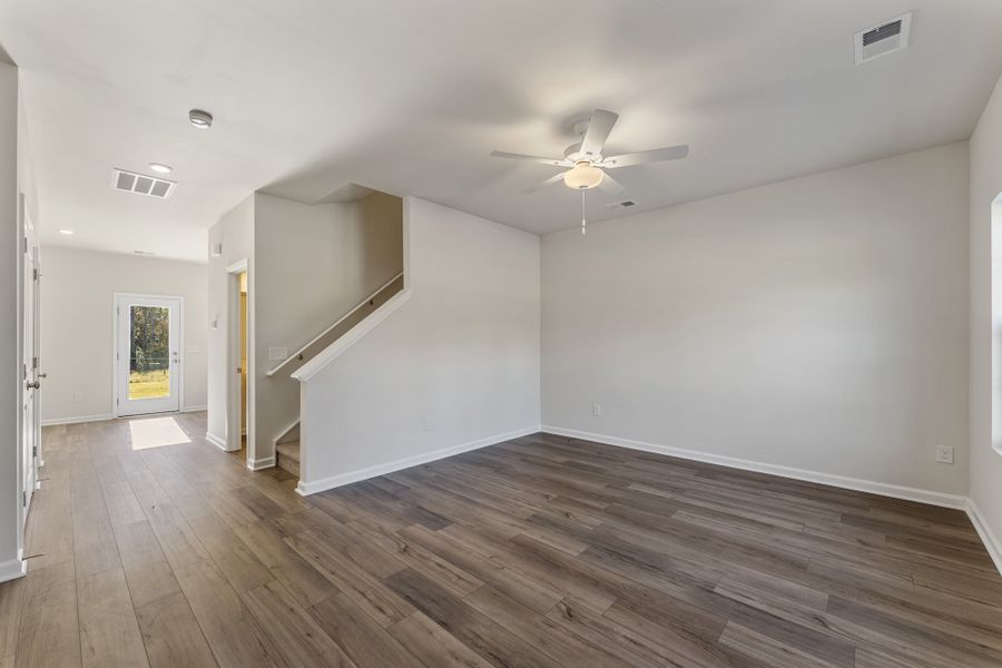 Spacious, unfurnished interior of a new home in Edwards Station, Taylors (Image 9). Spacious, unfurnished interior of a new home in Edwards Station, Taylors (Image 9).