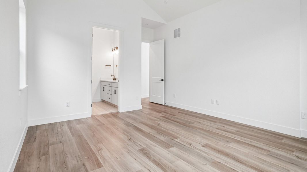 Furnished interior view inside a new home in Dillon Pointe - Journey, Broomfield (Image 18).