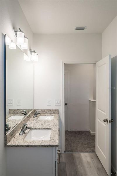 Image 33 of a home in .