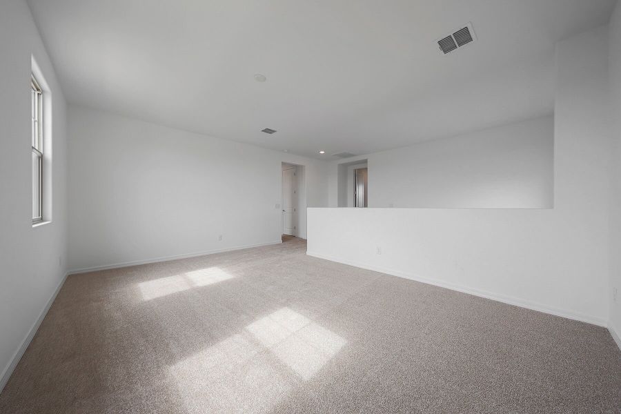 Spacious, unfurnished interior of a new home in Landmarke, San Tan Valley (Image 14). Spacious, unfurnished interior of a new home in Landmarke, San Tan Valley (Image 14).