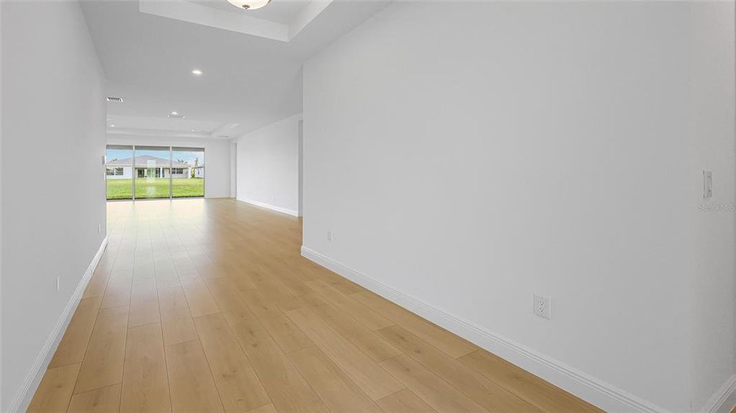 Spacious, unfurnished interior of a new home in Woodland Preserve, Parrish (Image 21).