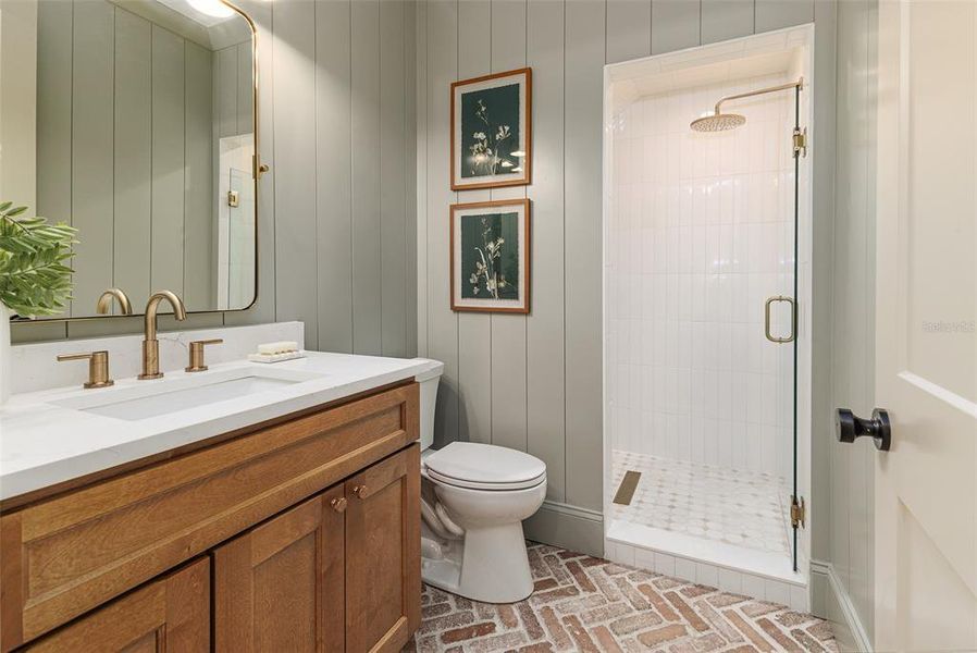 Furnished interior view inside a new home in , Lakeland (Image 51).