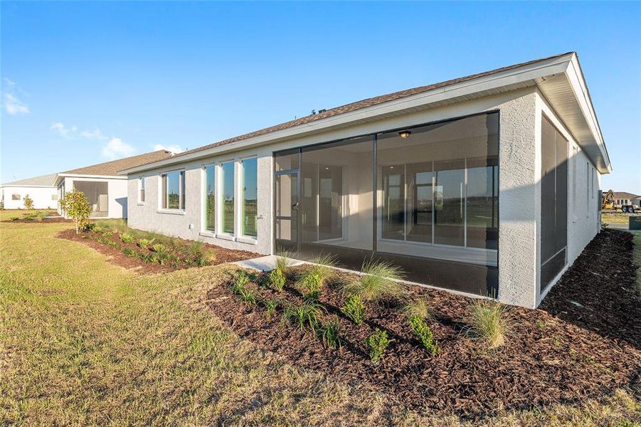Exterior details and patio area of a home in , Ocala (Image 34).