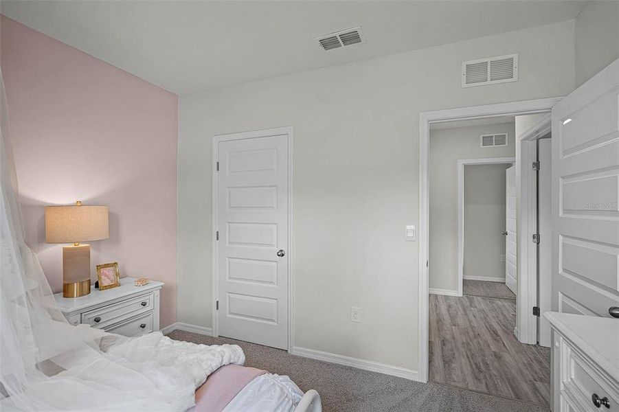 Image 29 of a home in .